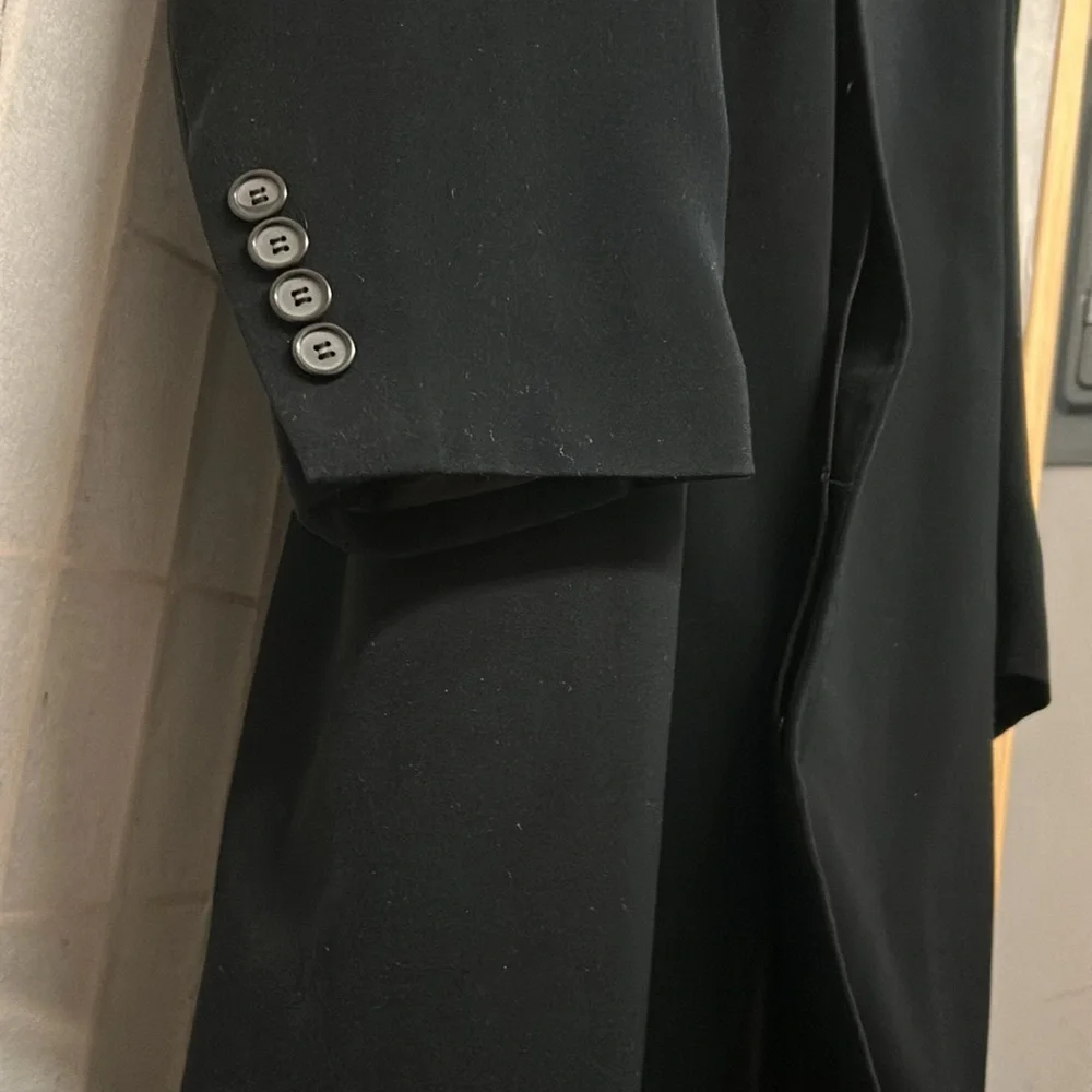 FALCONE MEN OVER COAT
Classic Black Button-Up Coat - Picture 3 of 10